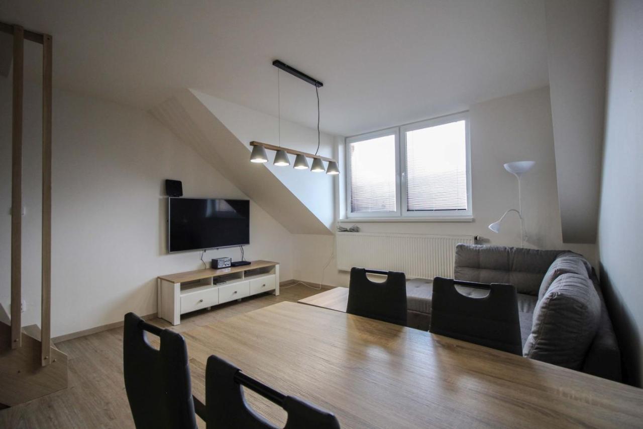 Apartman Pod Hrebienkom Veľký Slavkov Exterior foto